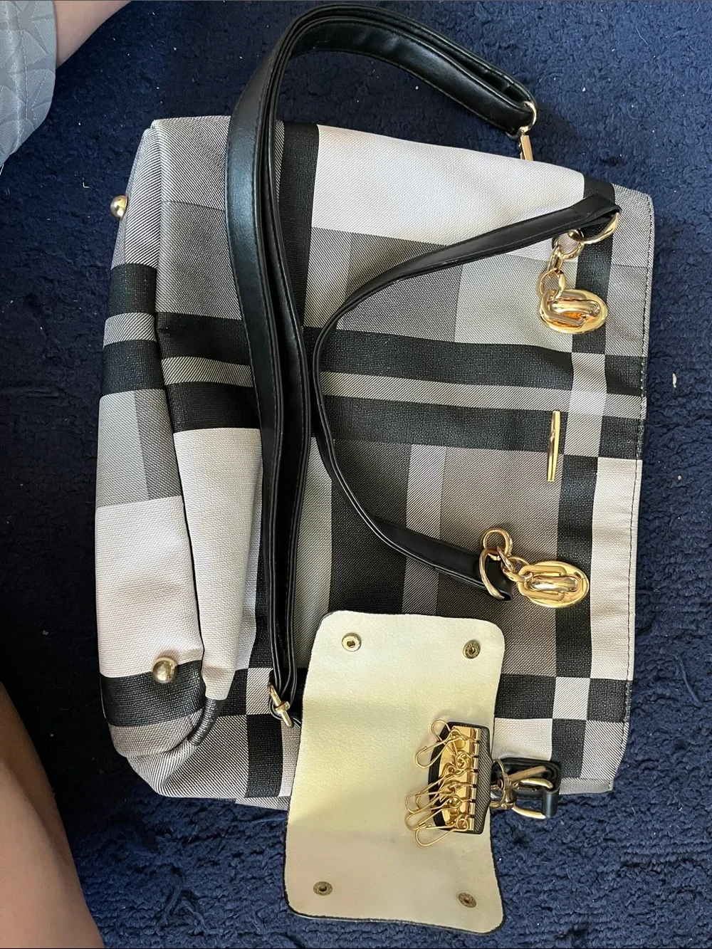 Gray Plaid Tote Bag Set with Matching Accessories